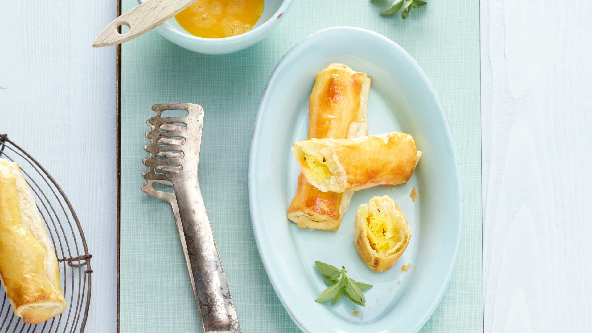 Blätterteigrollen mit Schweizer Emmentaler AOP